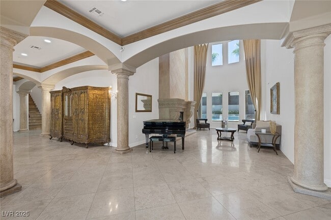 Building Photo - 1545 Villa Rica Dr