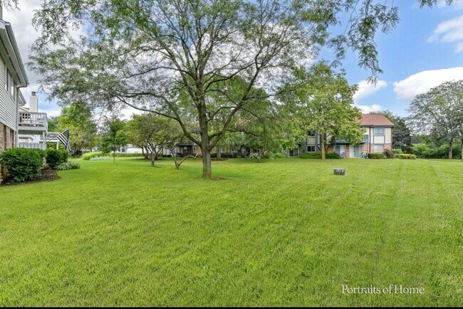 Building Photo - 1587 Stonehill Ct