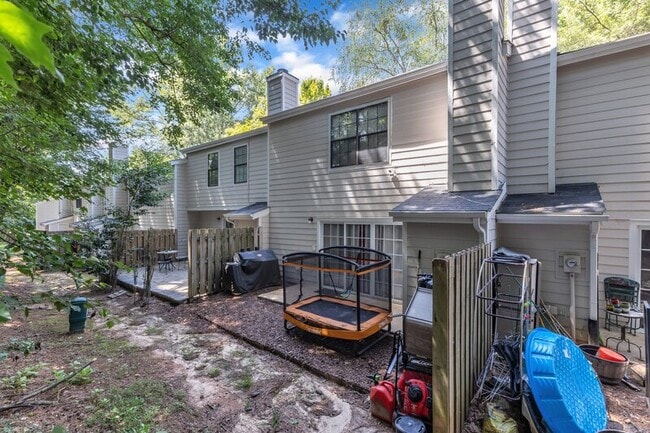 Building Photo - 7731 Falcon Rest Cir