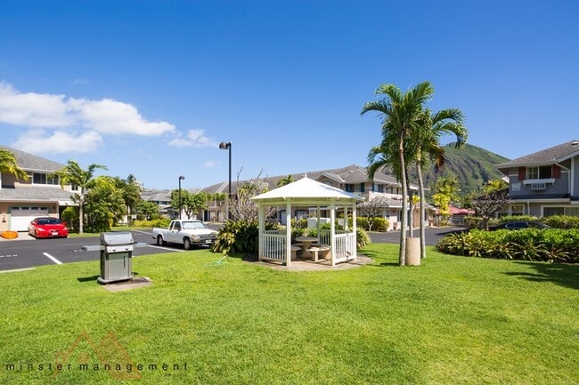 Building Photo - 7080 Hawaii Kai Dr