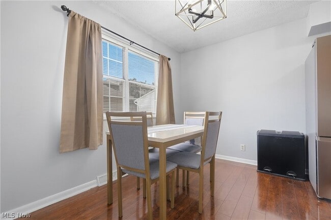 Building Photo - 1326 Aarons Way
