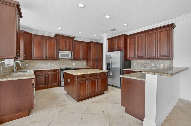 Building Photo - 8326 Emerald Winds Cir