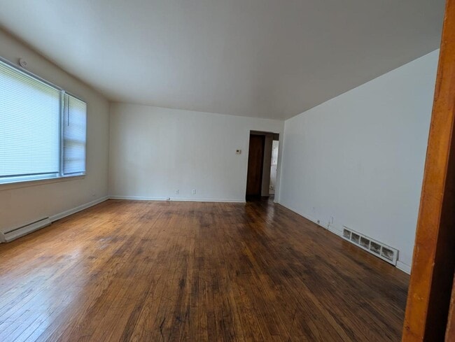 Building Photo - 8001 W Villard Ave