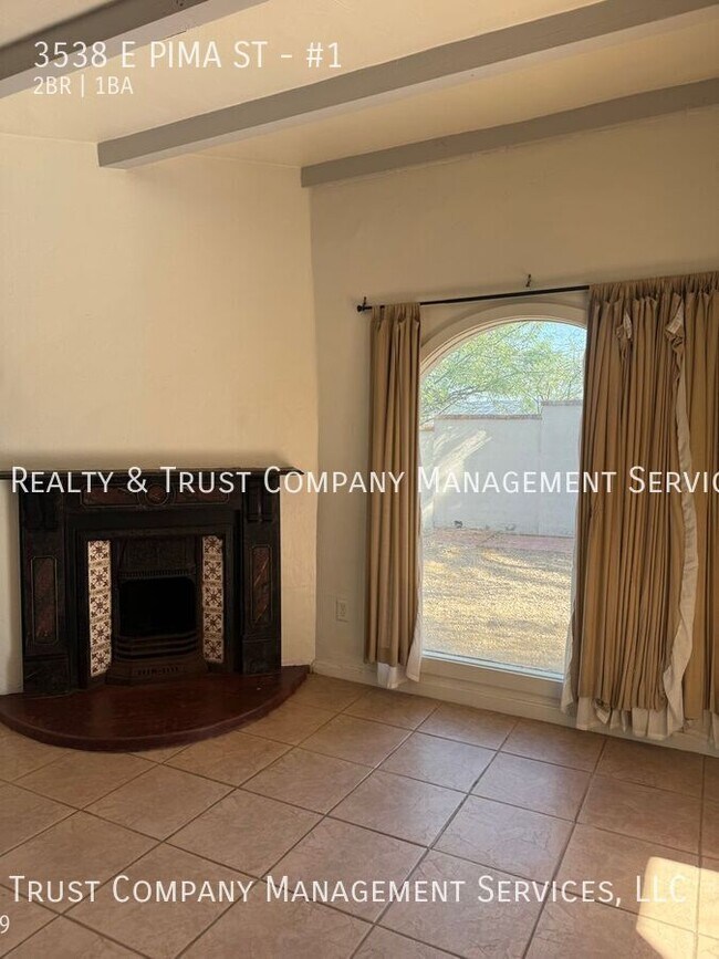 Building Photo - 3538 E Pima St