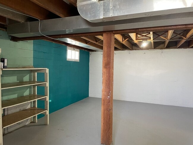 Building Photo - H3309-3311