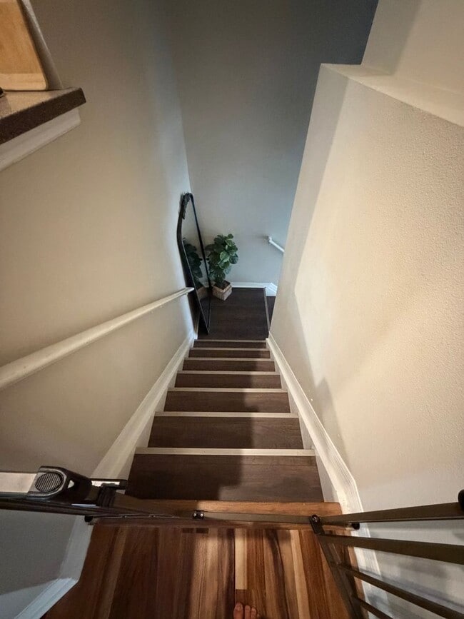 Building Photo - Upgraded Gated-Community Rental Private Balcony & Resort-Style Amenities