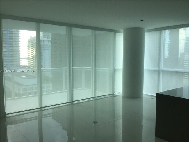 Building Photo - 1080 Brickell Ave