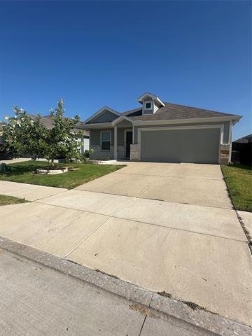 Primary Photo - 202 Lemongrass Dr