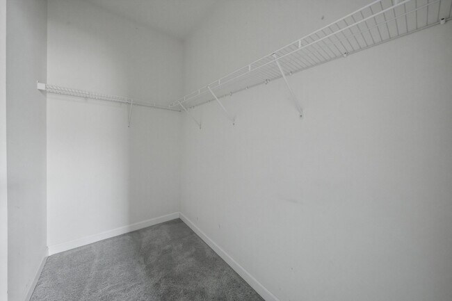 Building Photo - 9411 Huber Ct