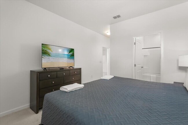 Building Photo - 301 Ballo Dr