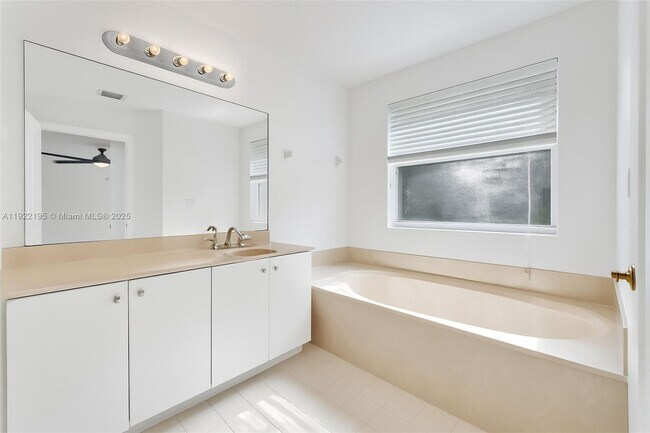 Building Photo - 15854 SW 21st St