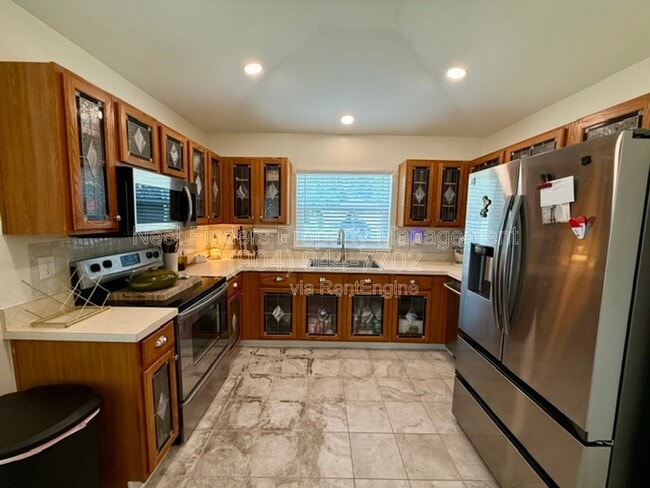 Building Photo - 349 Melissa Ray Dr