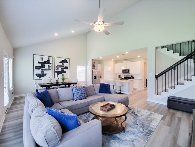 Building Photo - 8401 Hazel River Dr