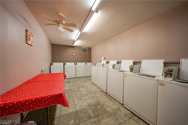 Building Photo - 3100 Harbor Blvd