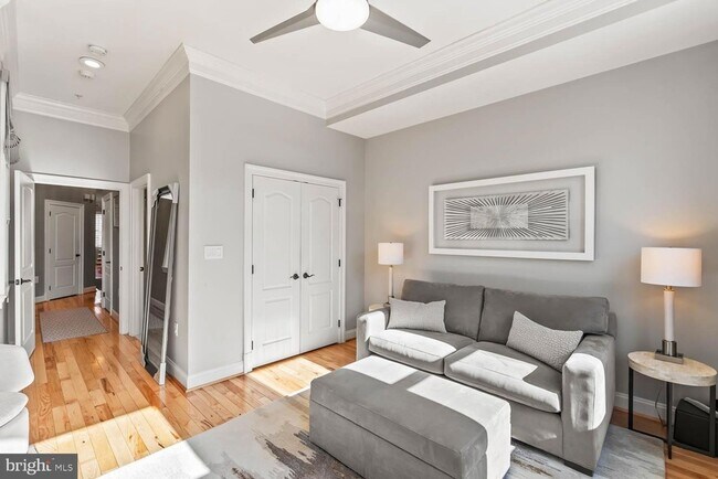 Building Photo - 1224 R St NW