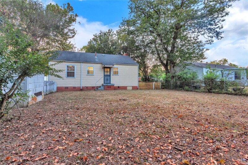 Building Photo - 2614 Skyline Ave