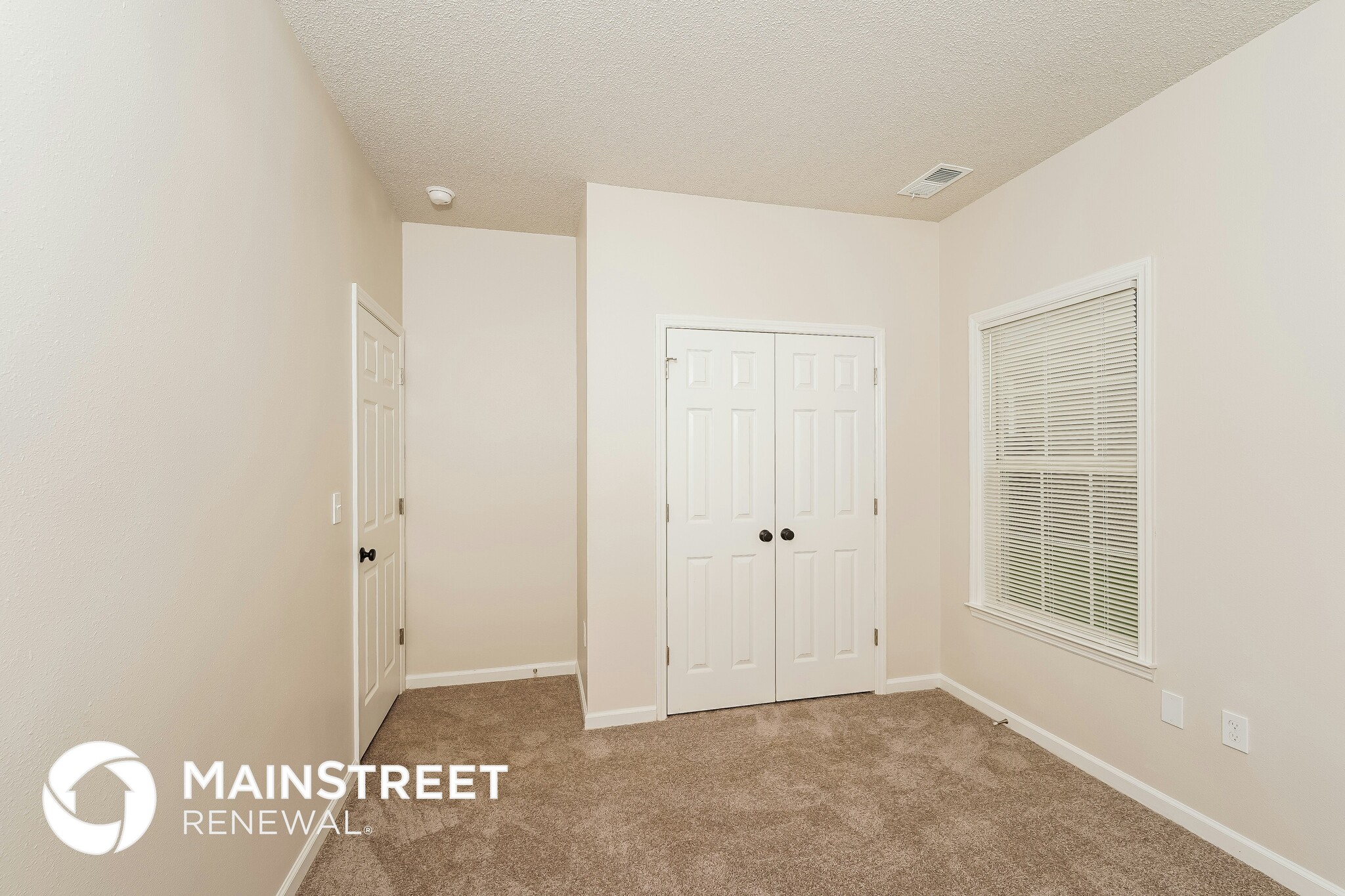 Building Photo - 1144 Amberley Woods Dr