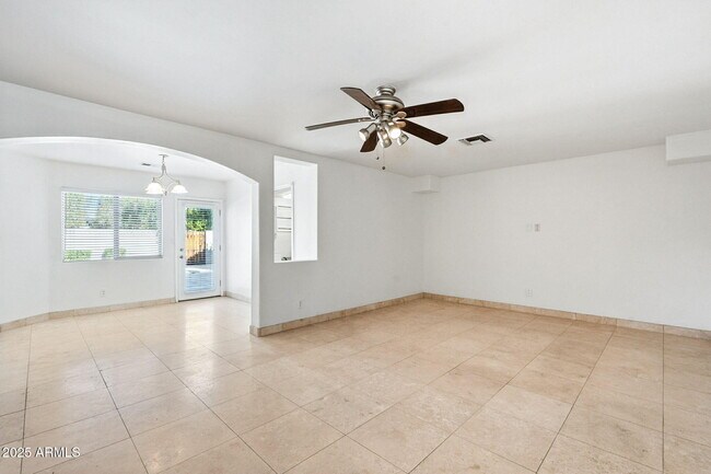Building Photo - 3519 N 63rd Pl