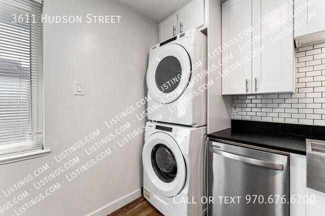 Building Photo - 3611 Hudson St