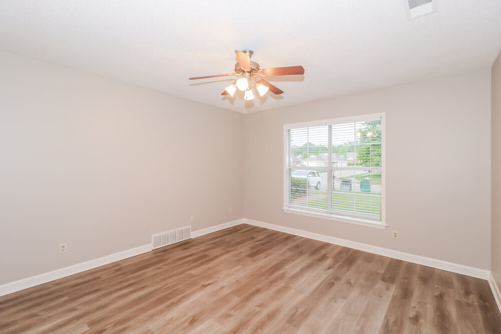 Building Photo - 1140 Casentino St