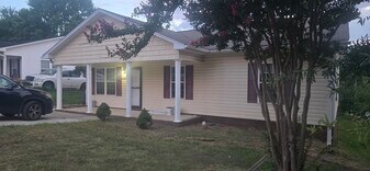 Building Photo - 1609 Sunrise Valley Dr