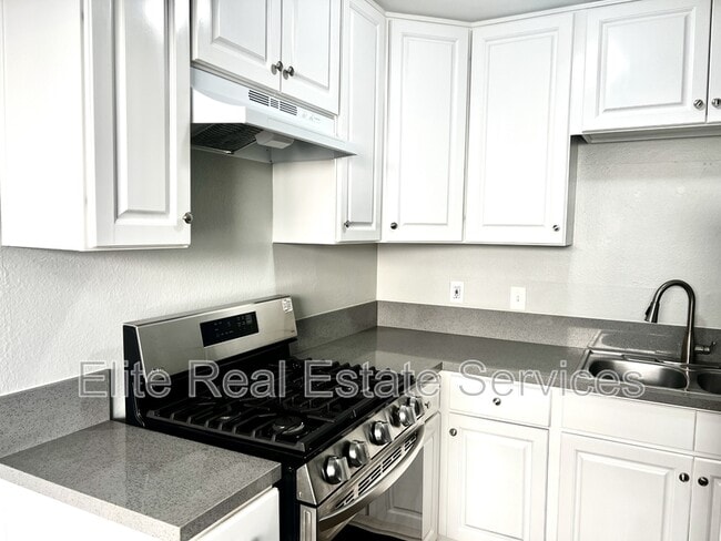 Building Photo - 121 Madison Ave