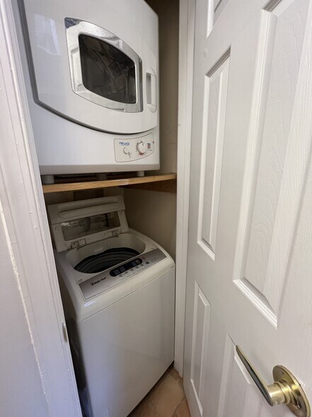 Upstairs washer/dryer - 2715 11th St NW