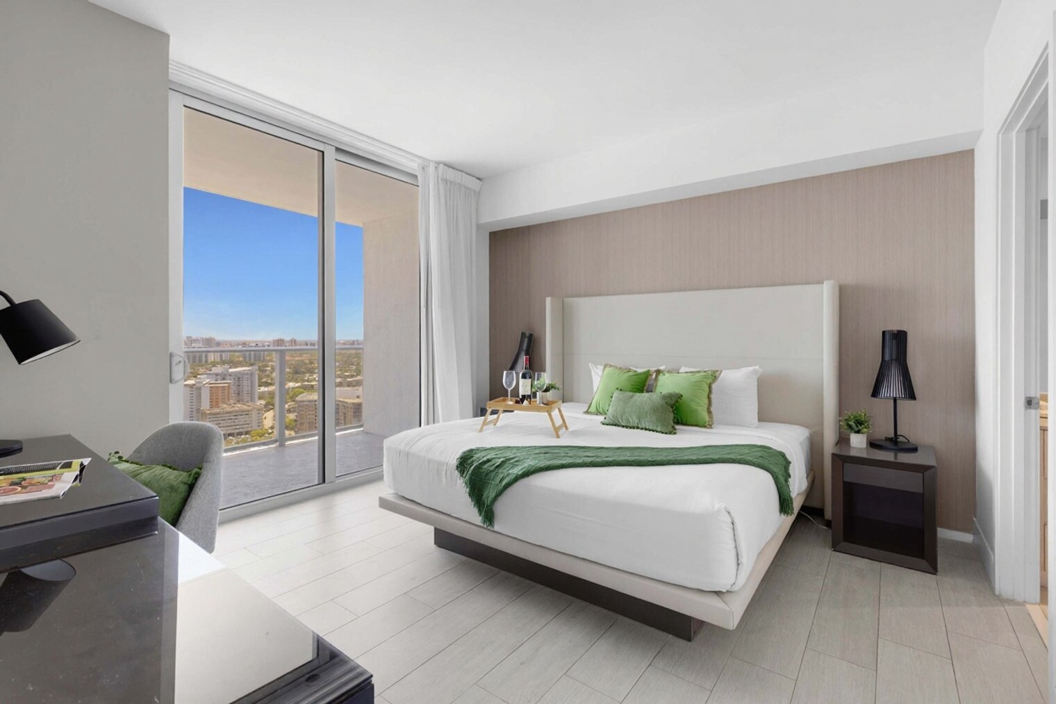 Building Photo - 4112 Jimmy Buffett Mem Hwy