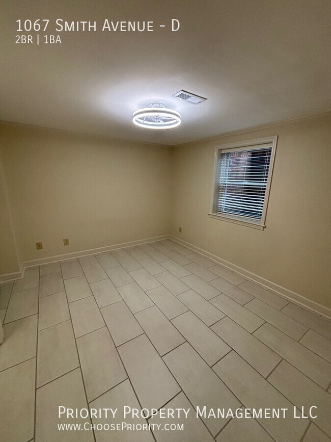 Building Photo - 1067 Smith Ave