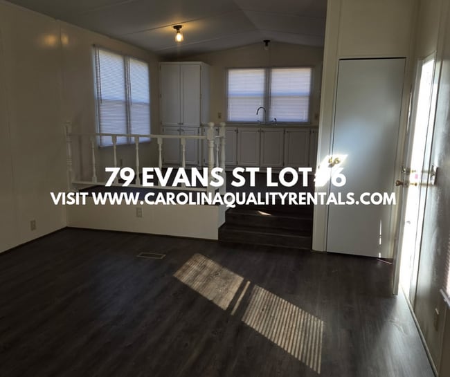 Building Photo - 3 bedroom 2 bath singlewide