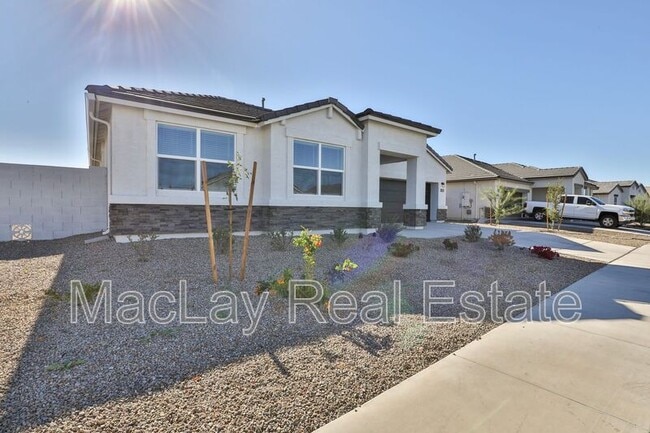 Building Photo - 1133 W Descanso Canyon Dr