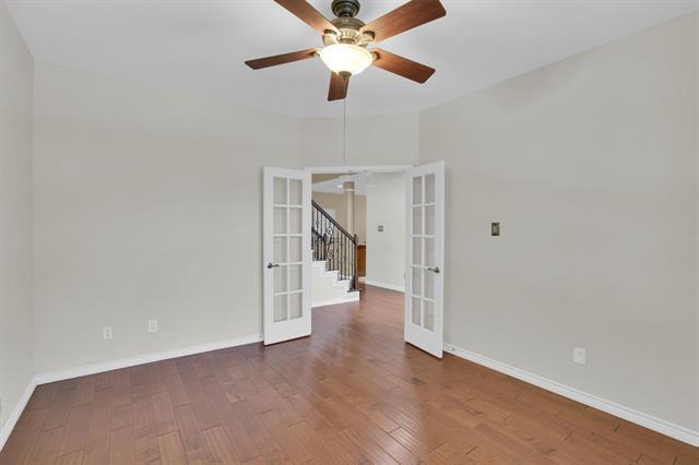 Building Photo - 1524 Endicott Dr