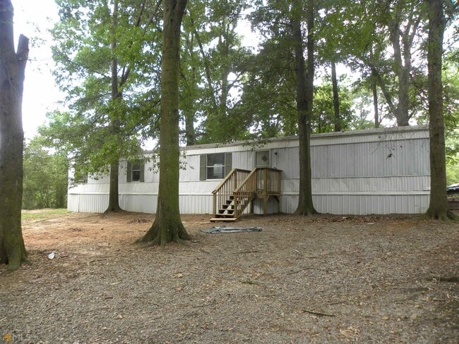Building Photo - 204 Detter Rd