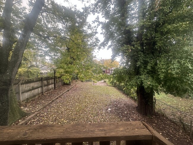 Building Photo - 6015 Emma Ave