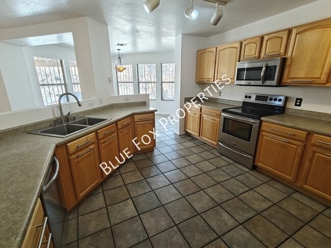 Building Photo - 3421 N Green Gulch Ct