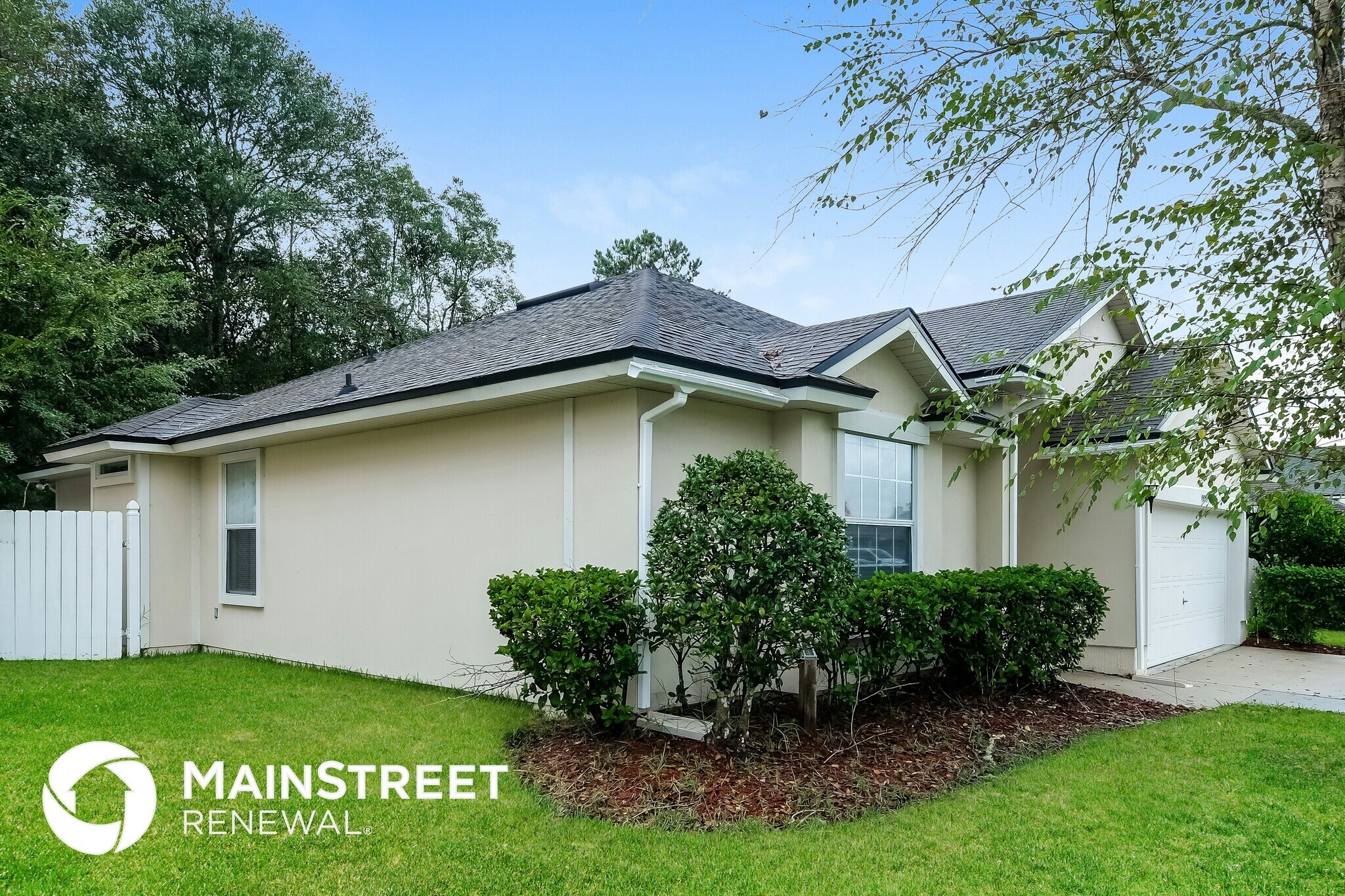 Building Photo - 45059 Amhurst Oaks Dr