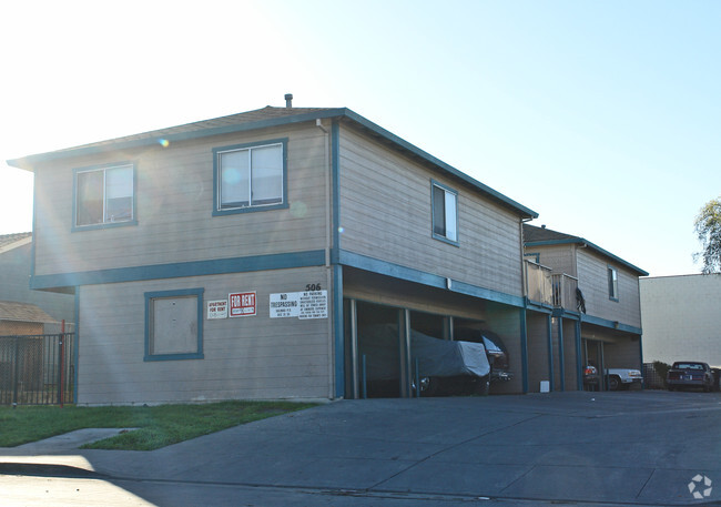 Building Photo - 504-506 Fremont St