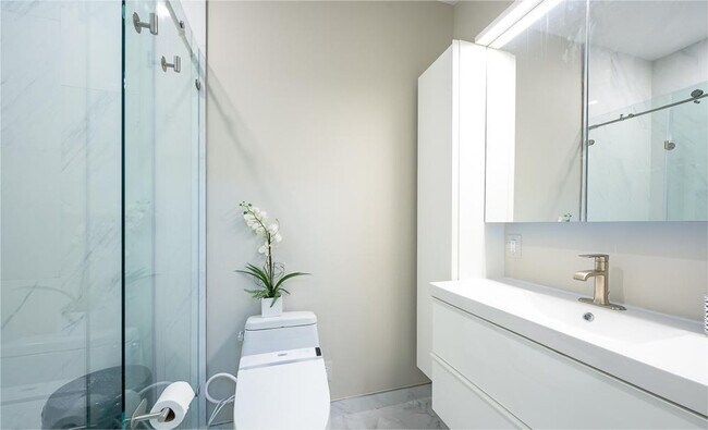 Building Photo - 1521 Corcoran St NW