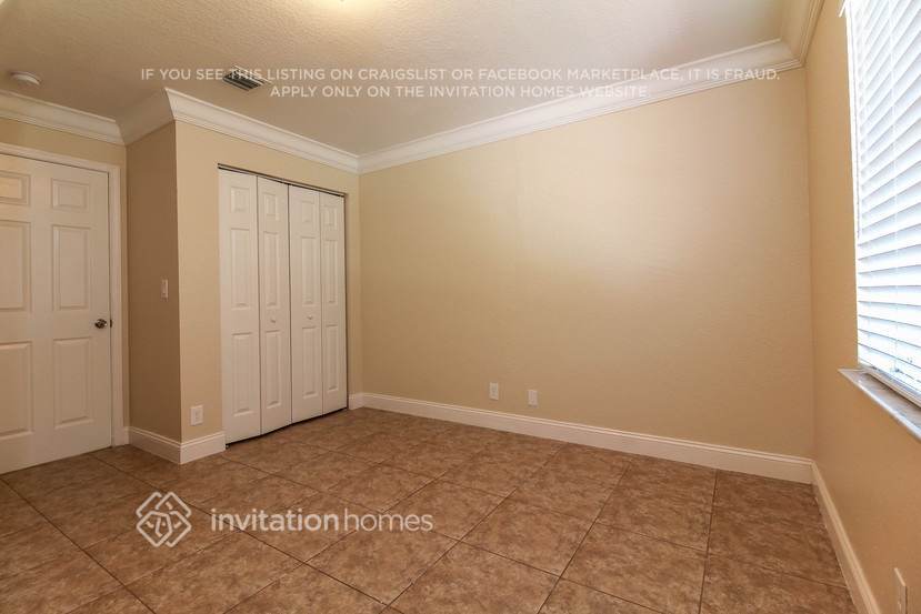 Building Photo - 7302 Spinnaker Bay Dr
