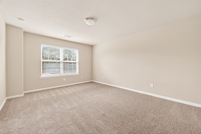 Building Photo - 21514 Venture Park Dr