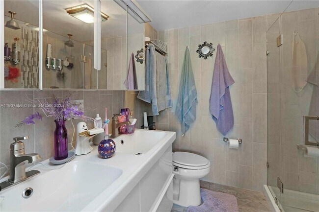 Building Photo - 2075 SW 122nd Ave