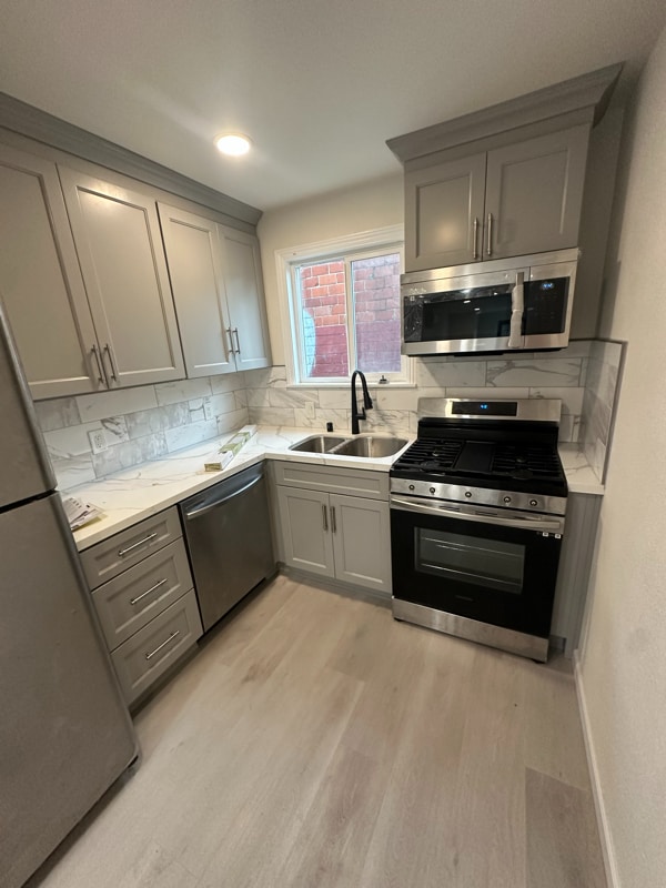 Building Photo - 877 29th St