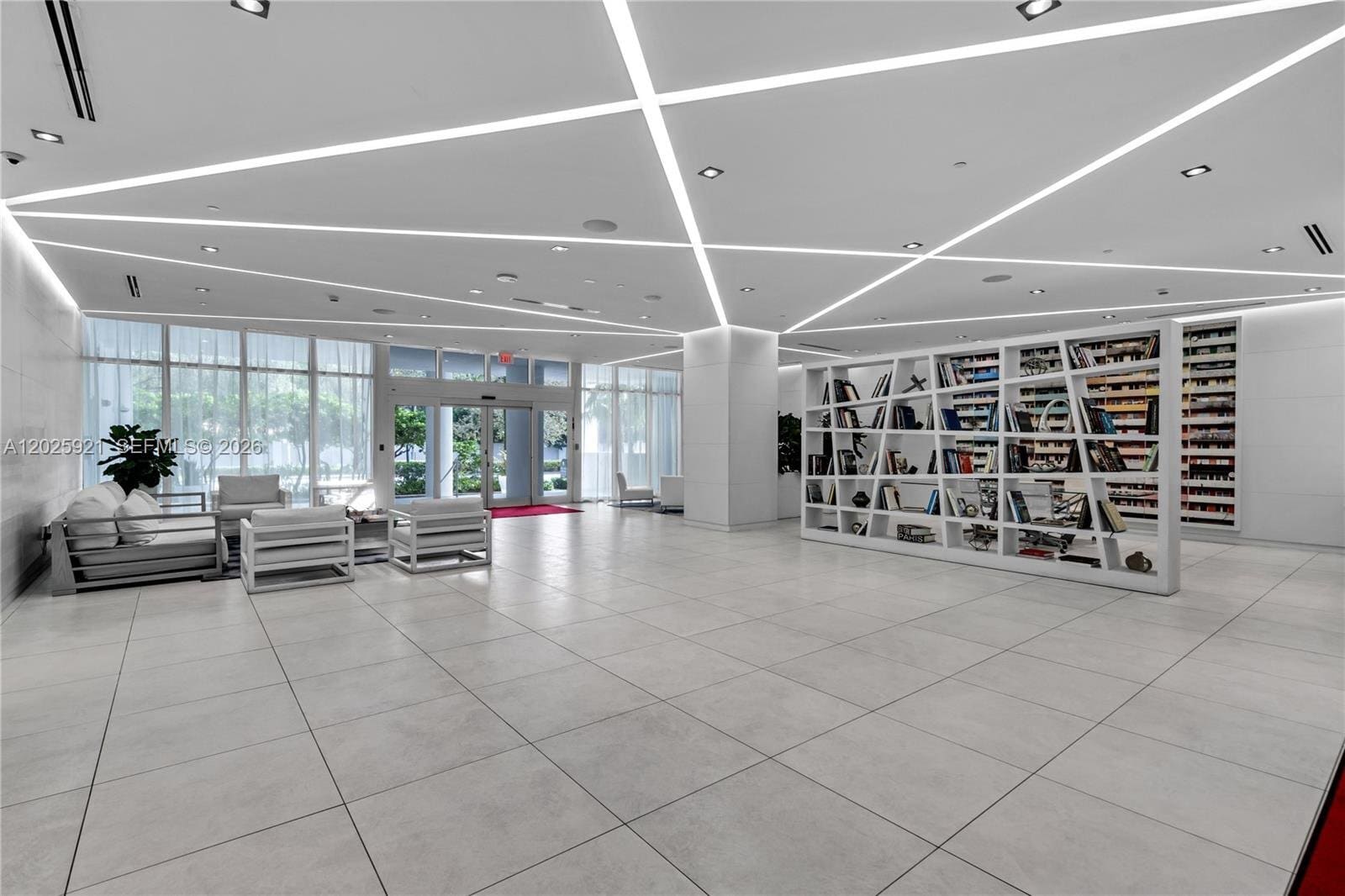 Building Photo - 4250 Biscayne Blvd