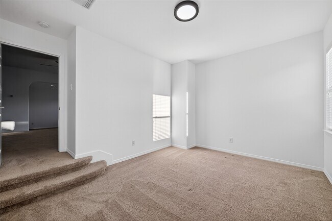 Building Photo - 22115 Oakcreek Hollow Ln