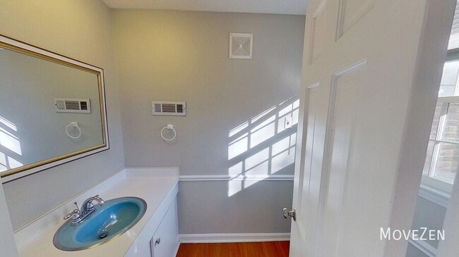 Building Photo - 1020 Wofford Ln