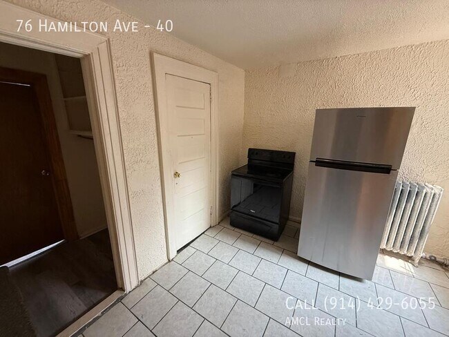 Building Photo - 76 Hamilton Ave