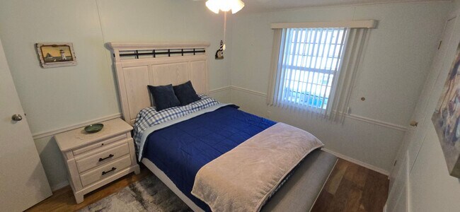 Building Photo - M1715 Pebble Beach Ln (VO-10/%)