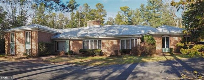 Building Photo - 600 Glenside Rd