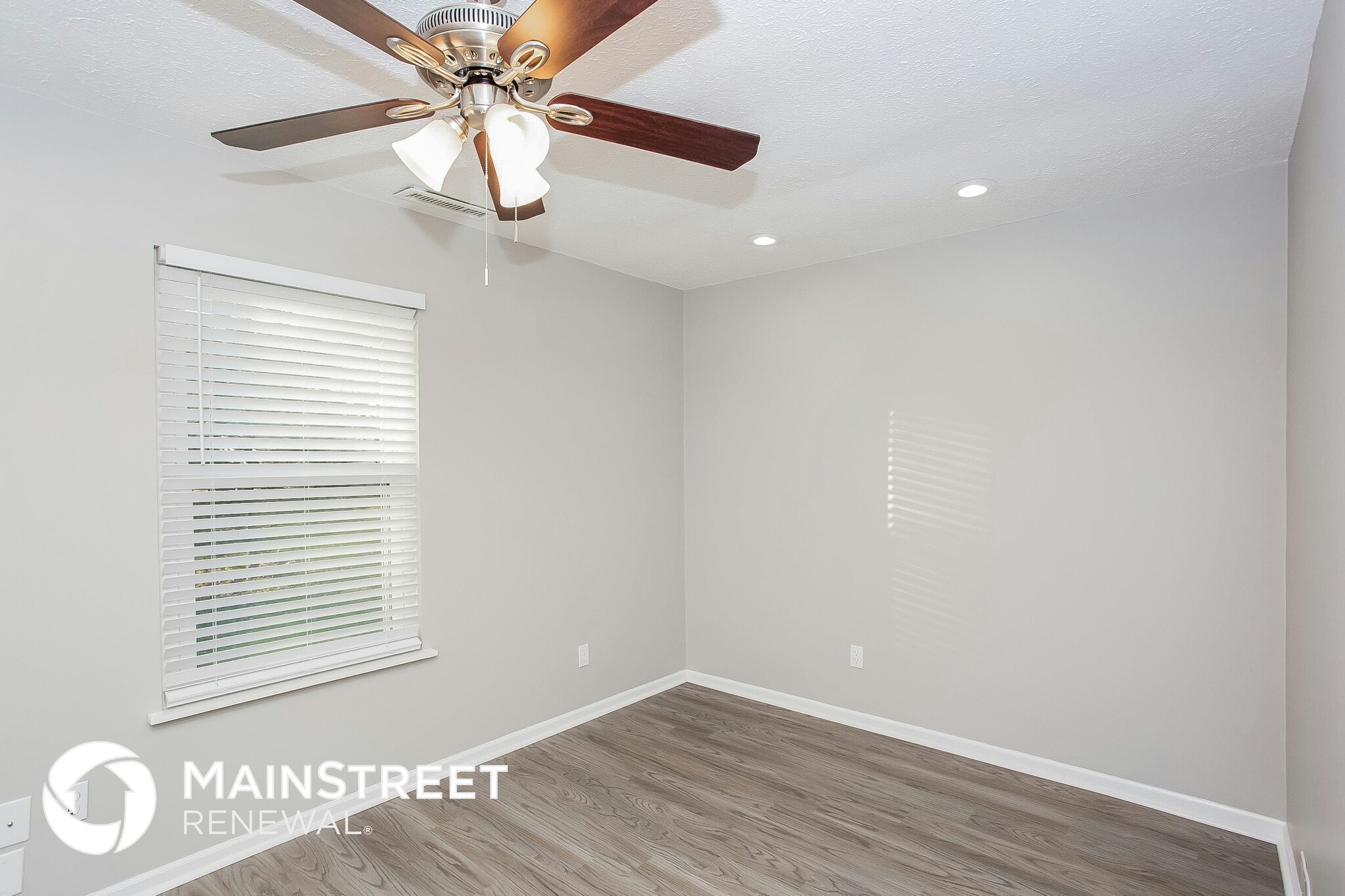 Building Photo - 3811 Oil Creek Dr