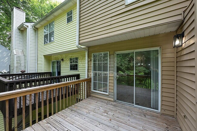 Building Photo - 3538 Kennesaw Station Dr